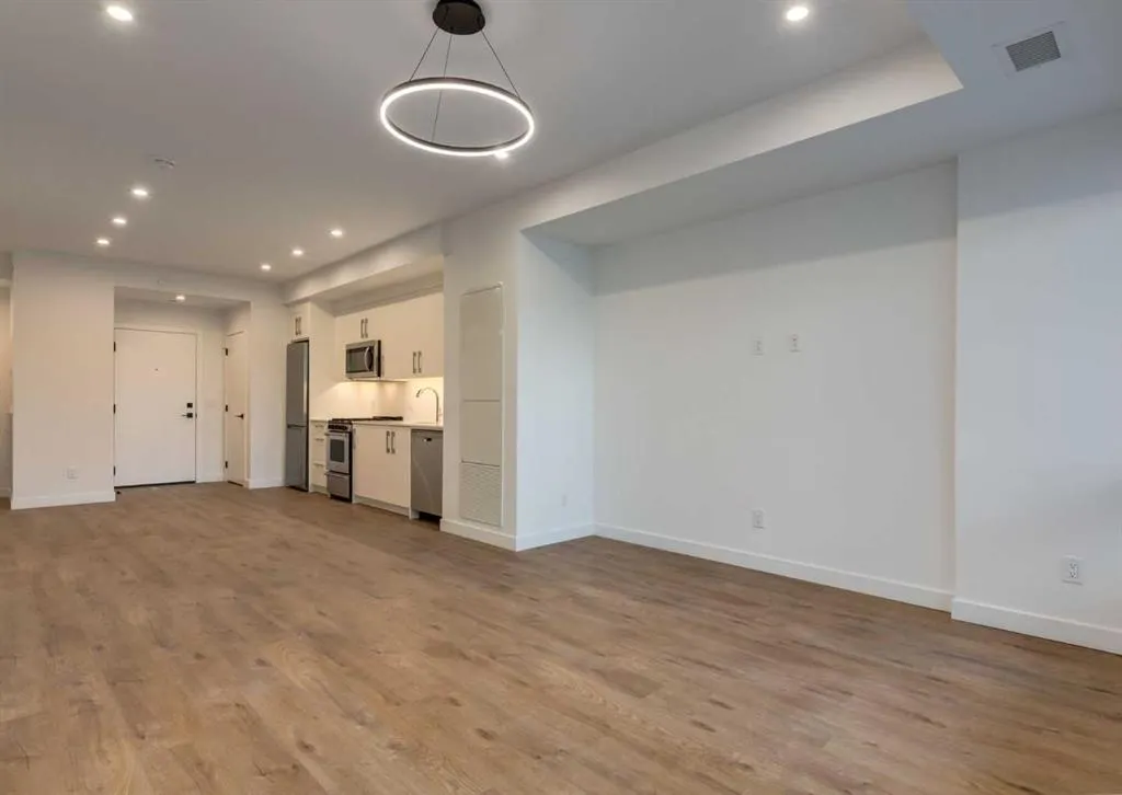 110 18A Street NW, #237