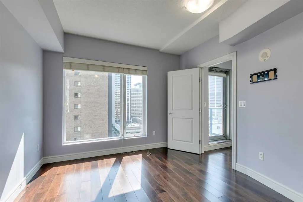 910 5 Avenue SW, #1706