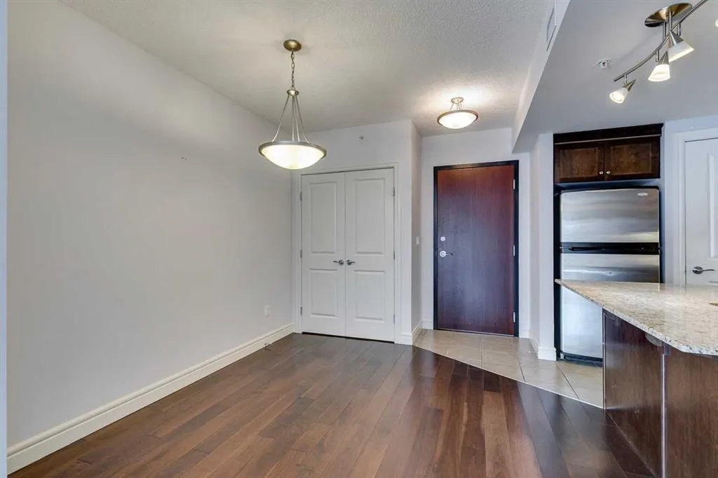 910 5 Avenue SW, #1706