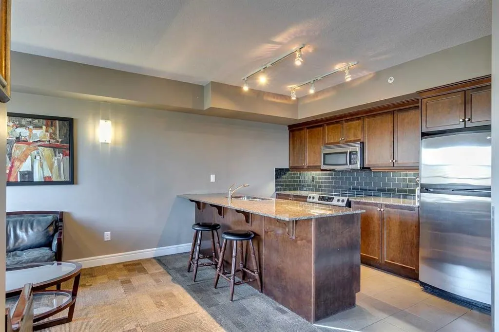 910 5 Avenue SW, #1706
