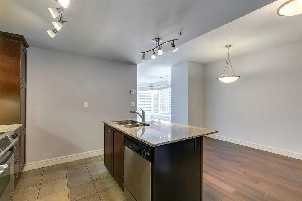 910 5 Avenue SW, #1706