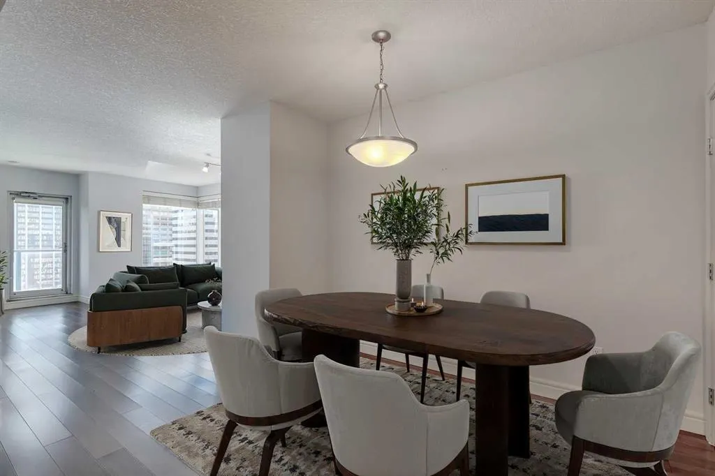 910 5 Avenue SW, #1706