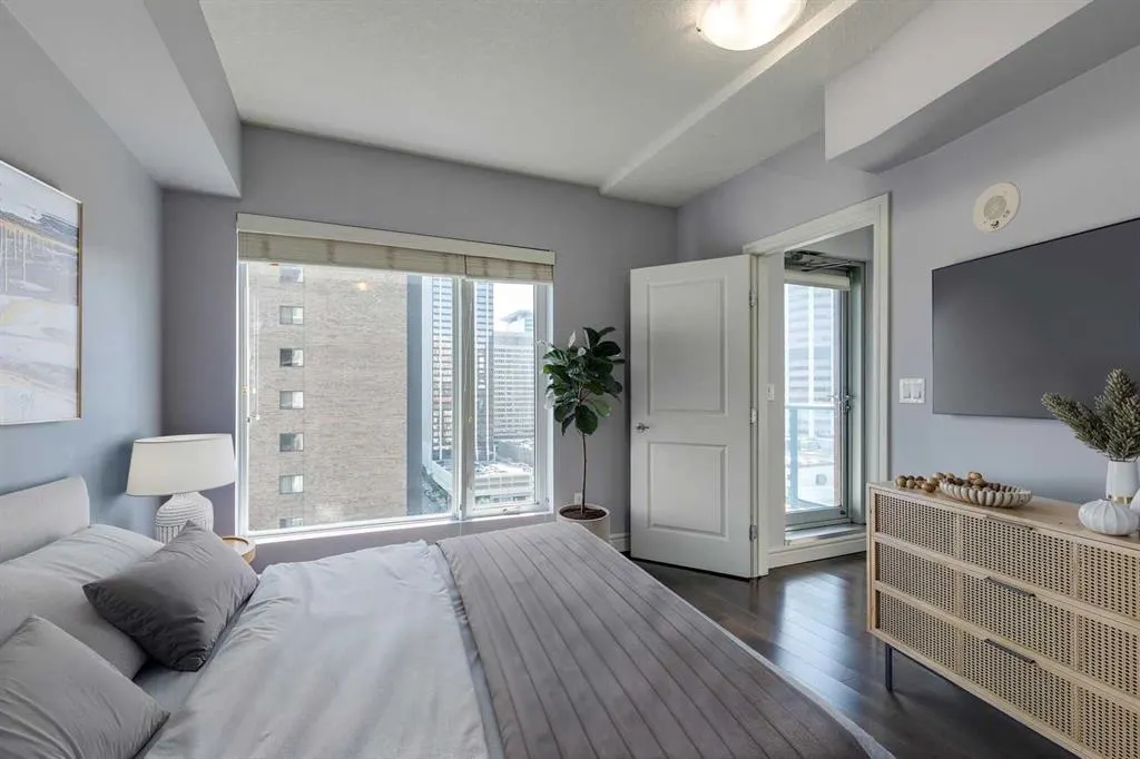 910 5 Avenue SW, #1706