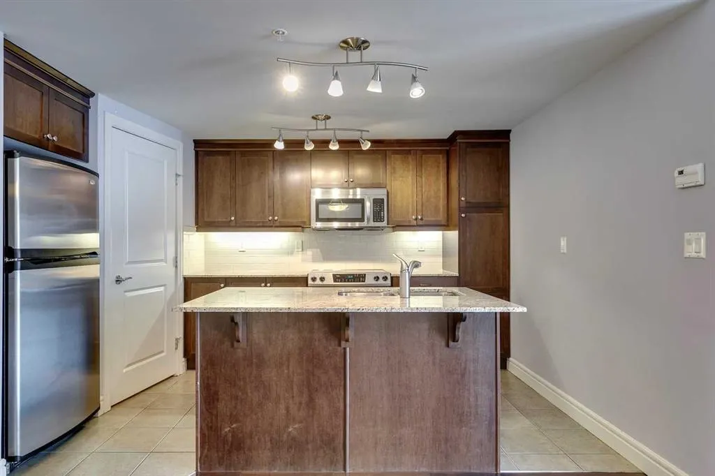910 5 Avenue SW, #1706