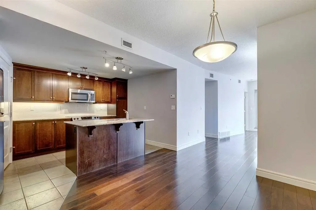 910 5 Avenue SW, #1706