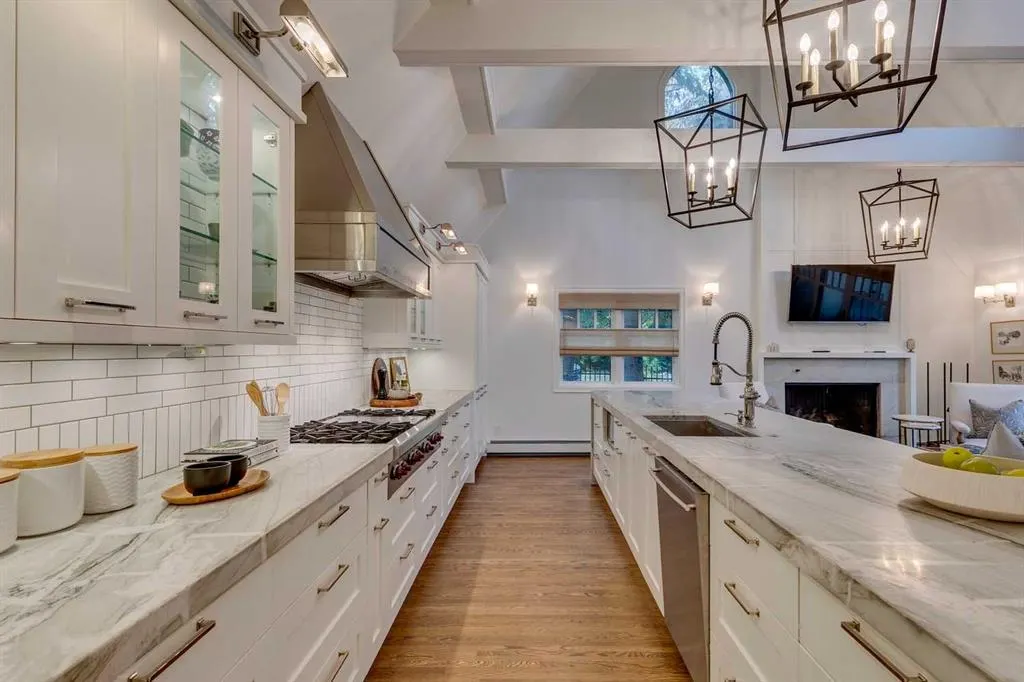 2409 Carleton Street SW