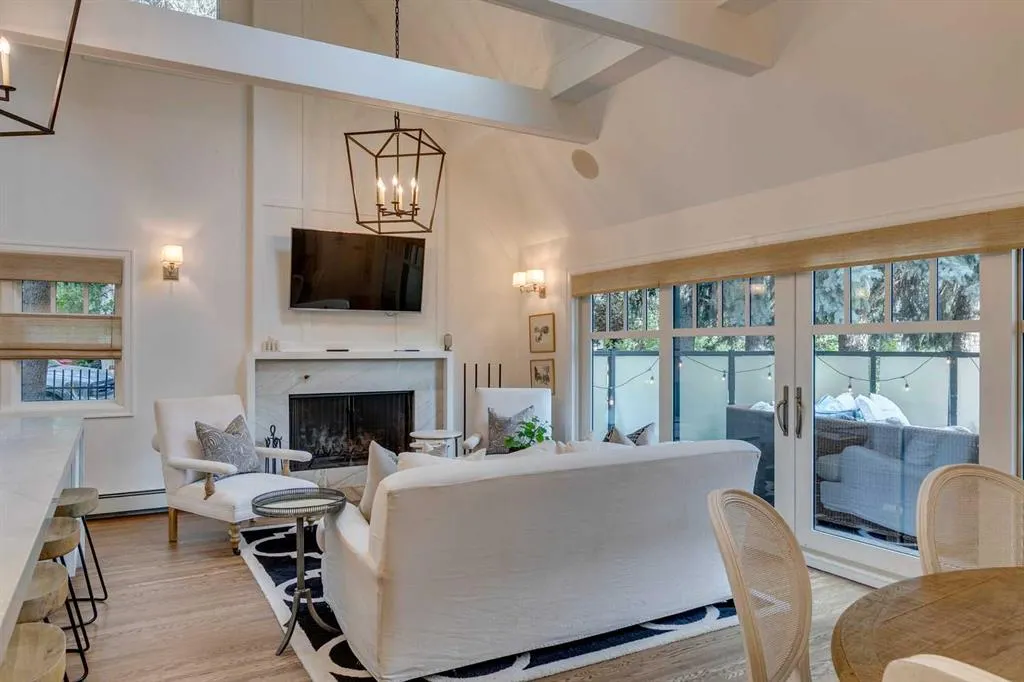 2409 Carleton Street SW