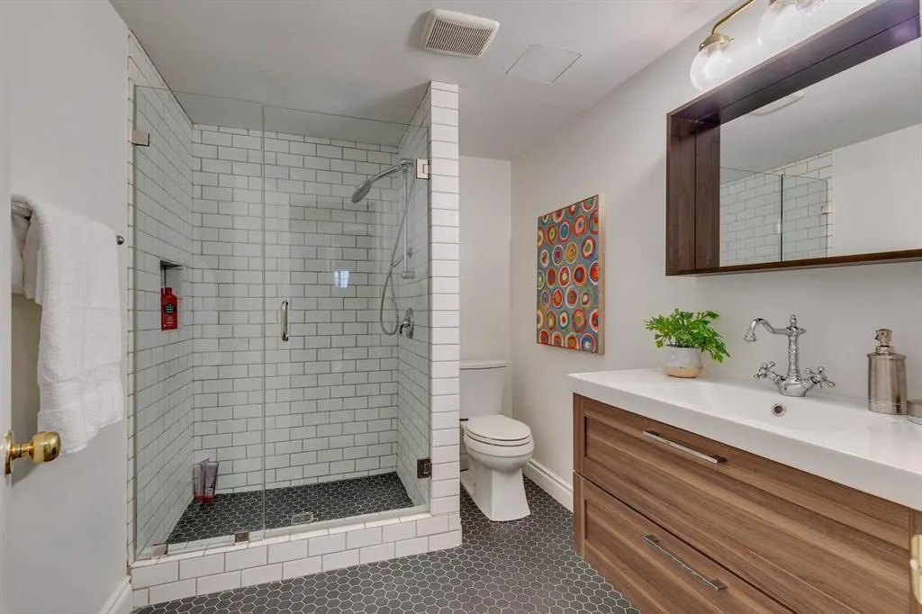 2409 Carleton Street SW