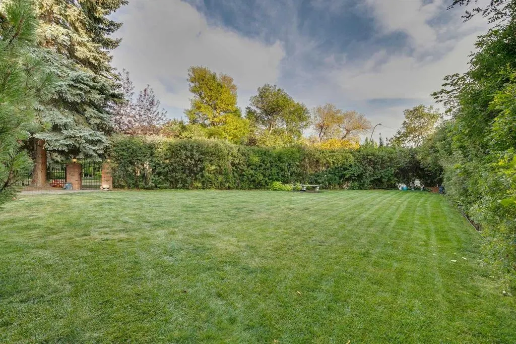 2409 Carleton Street SW