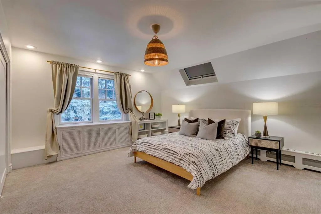 2409 Carleton Street SW