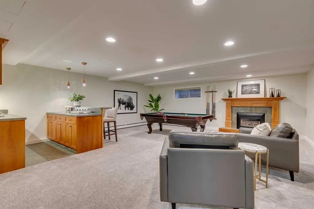 2409 Carleton Street SW