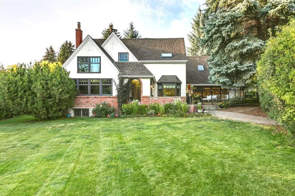 2409 Carleton Street SW