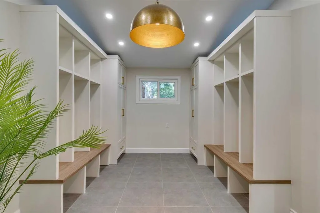 2409 Carleton Street SW