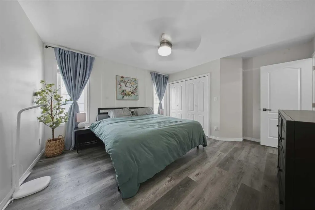 105 Darling Crescent