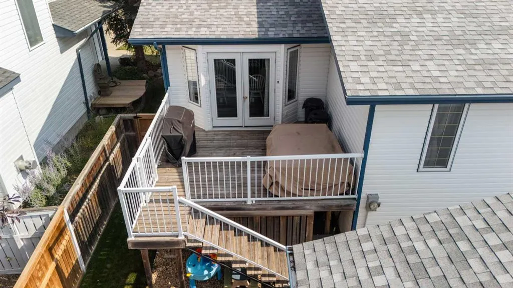 105 Darling Crescent
