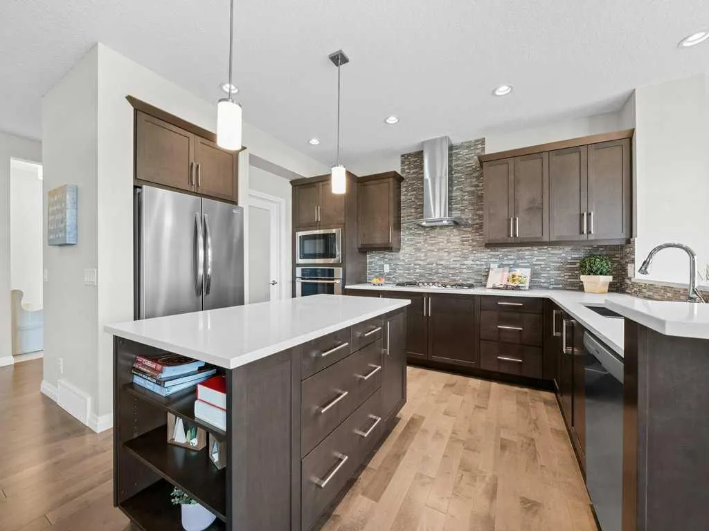 34 Riviera View