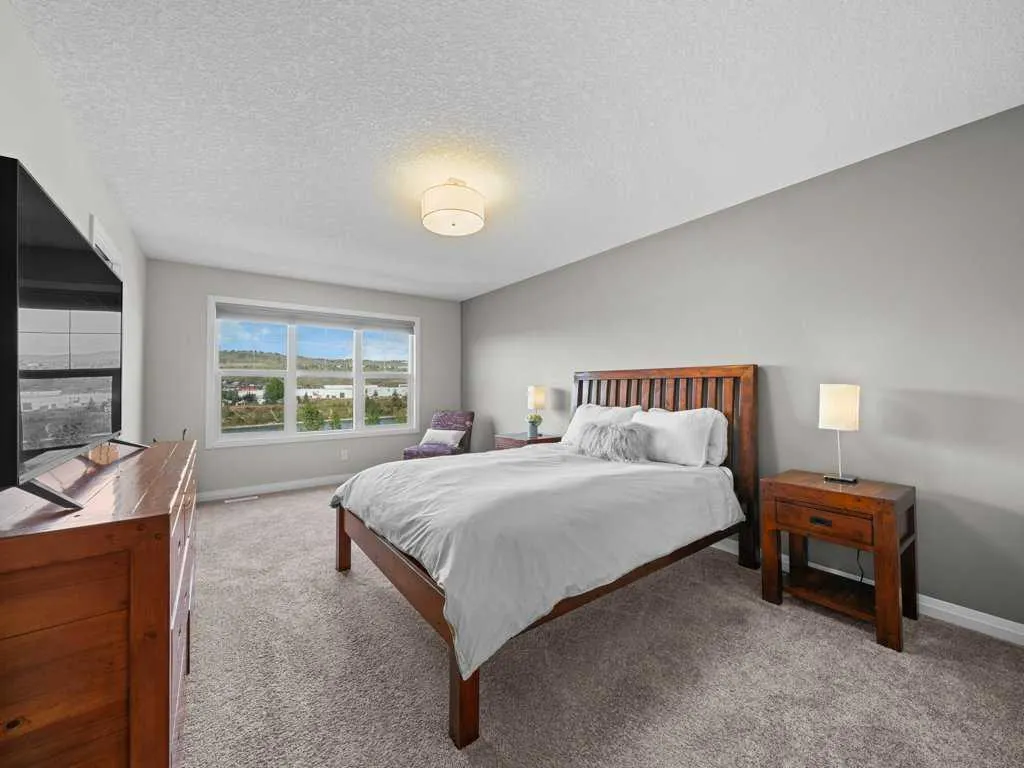 34 Riviera View