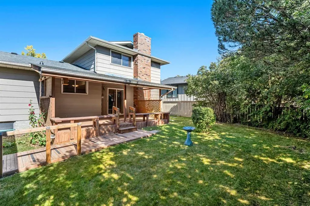 344 Parkland Way SE