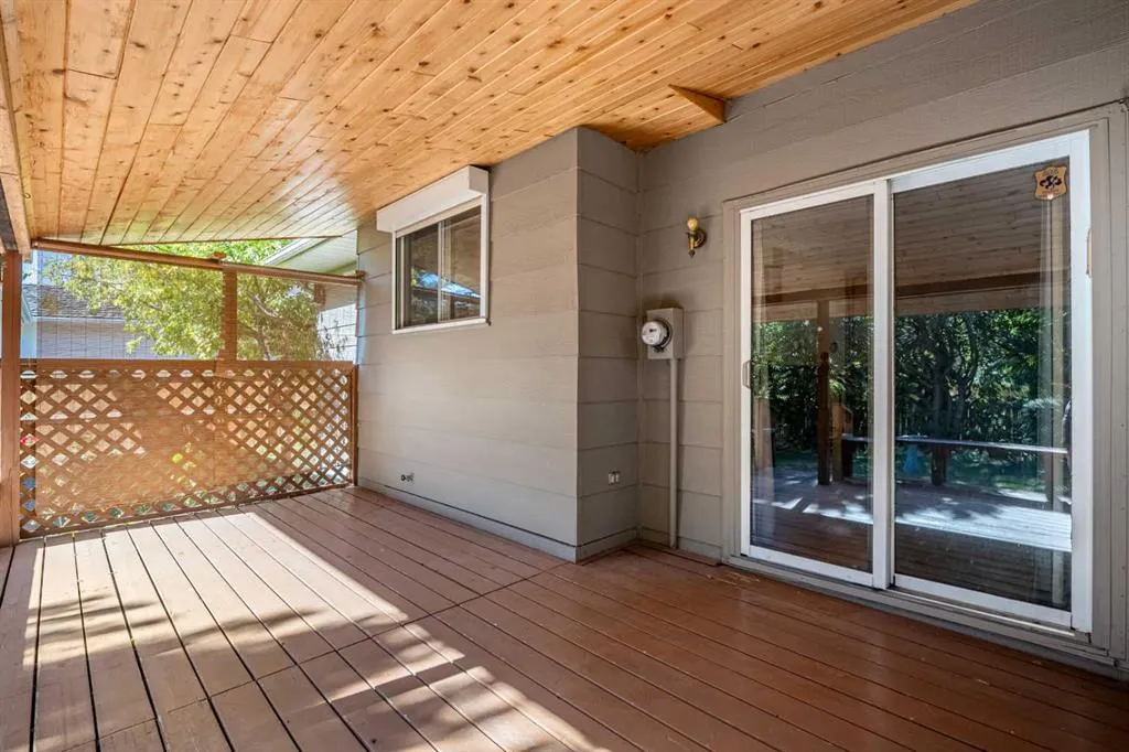 344 Parkland Way SE