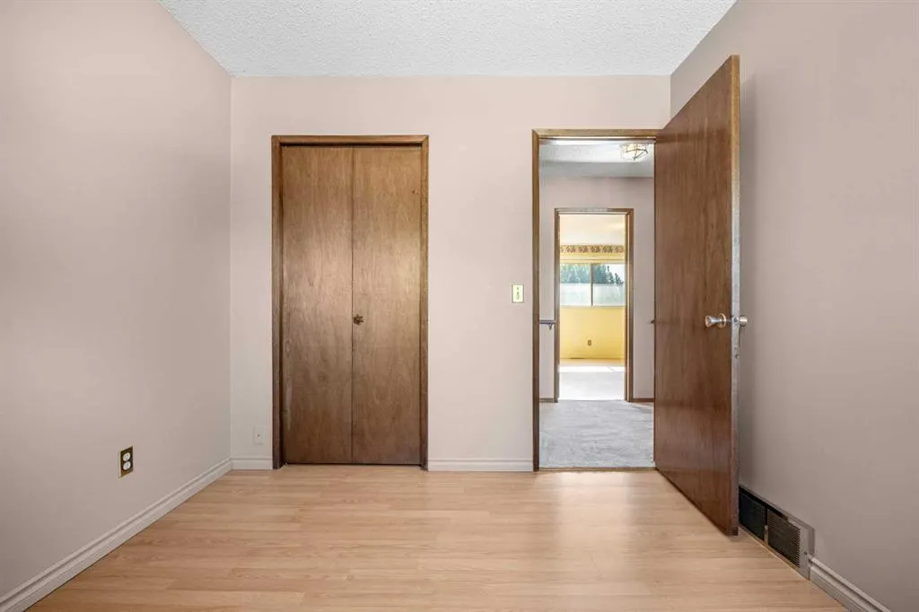 344 Parkland Way SE