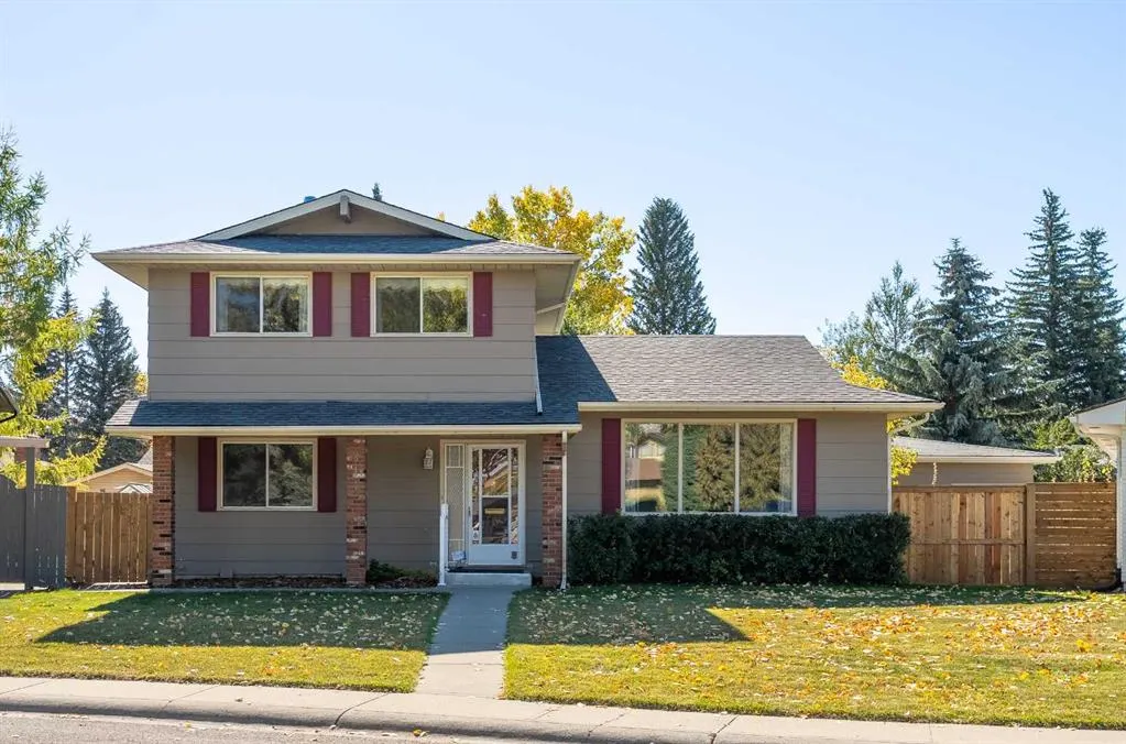 344 Parkland Way SE