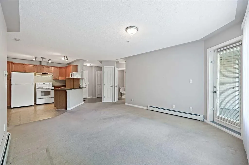 369 Rocky Vista Park NW, #212