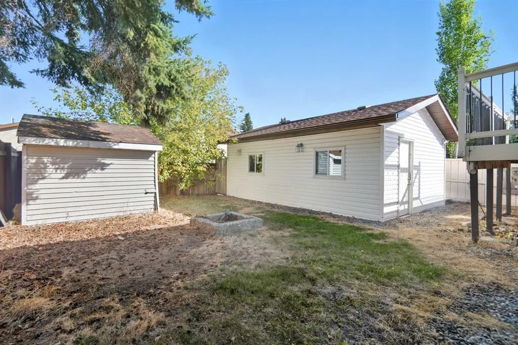 65 chappel Drive