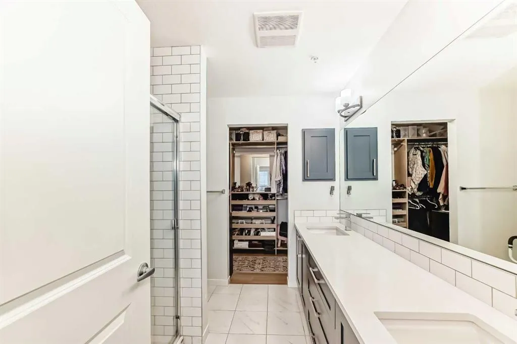 100 Harvest Hills Place NE, #404