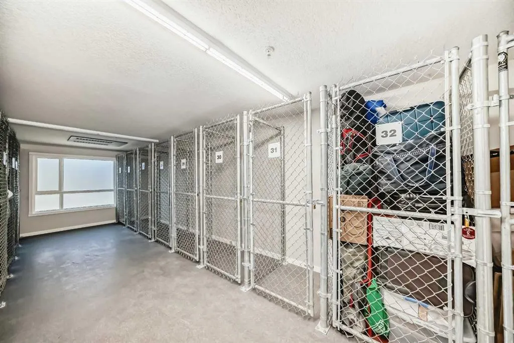100 Harvest Hills Place NE, #404