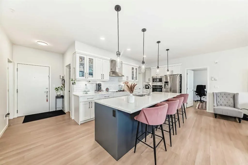 100 Harvest Hills Place NE, #404