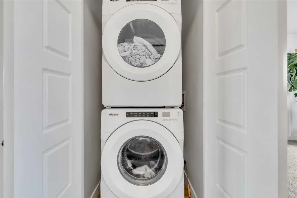 224 Hillcrest Road SW