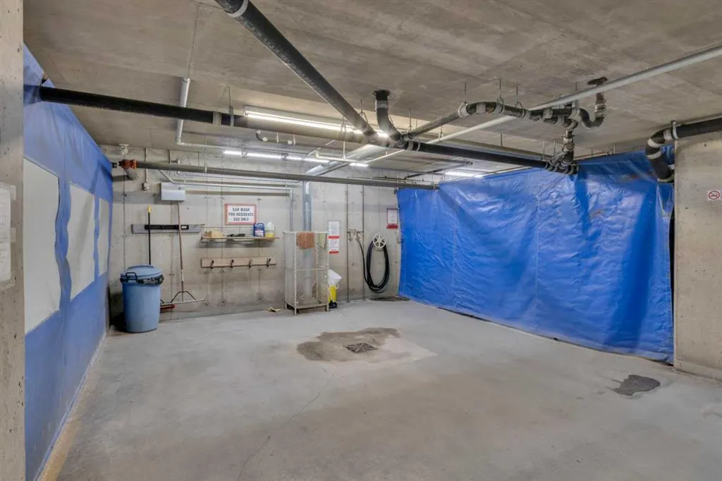 1211 Hawksbrow Point NW, #1211