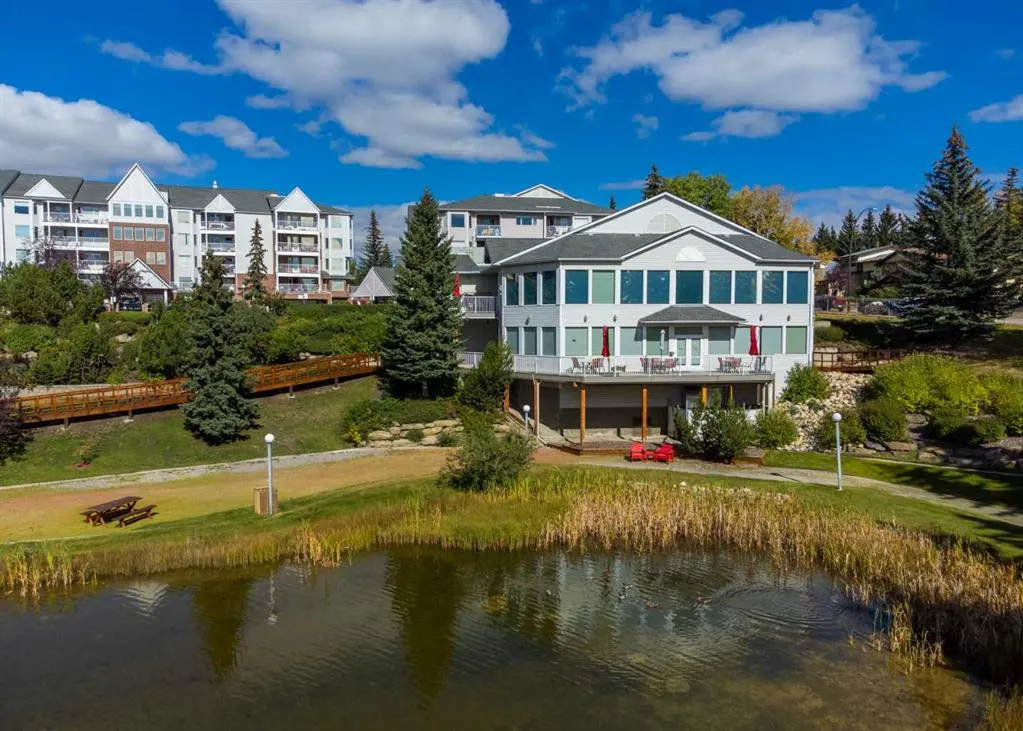 1211 Hawksbrow Point NW, #1211