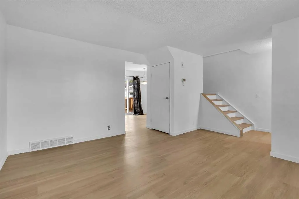 20 Whitmire Road NE