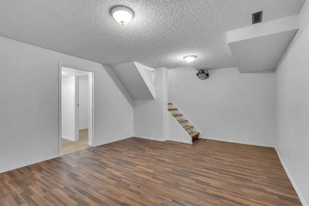 20 Whitmire Road NE