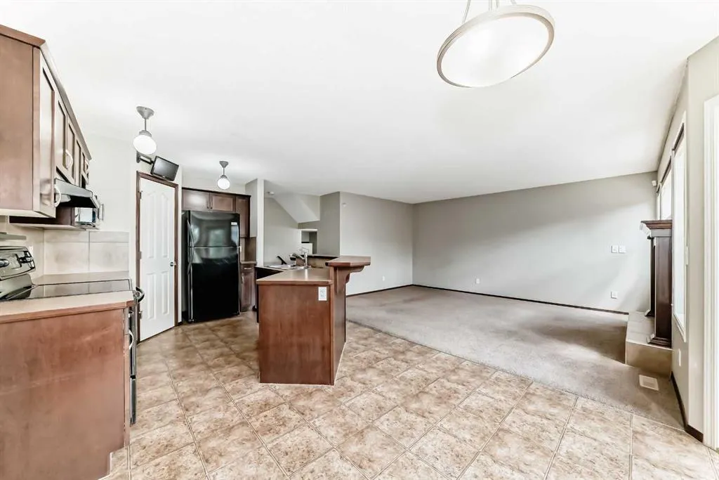 49 Sage Valley Manor NW