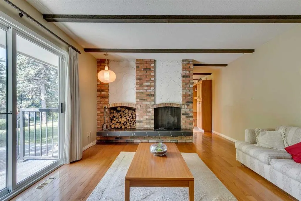 32 Vartown Place NW