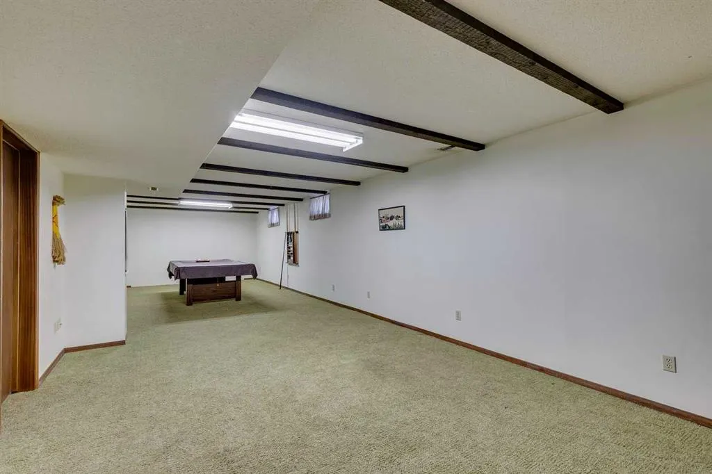 32 Vartown Place NW