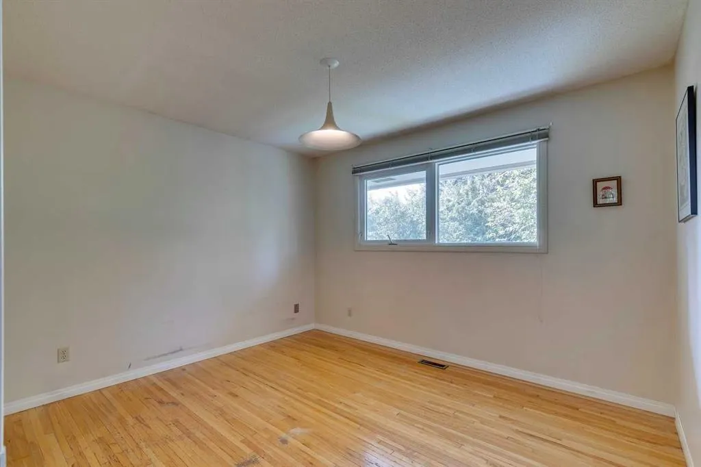 32 Vartown Place NW