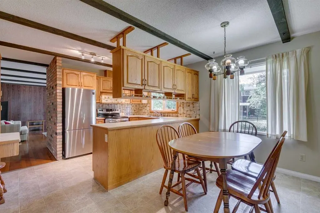32 Vartown Place NW