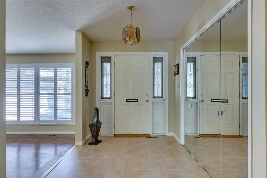 32 Vartown Place NW