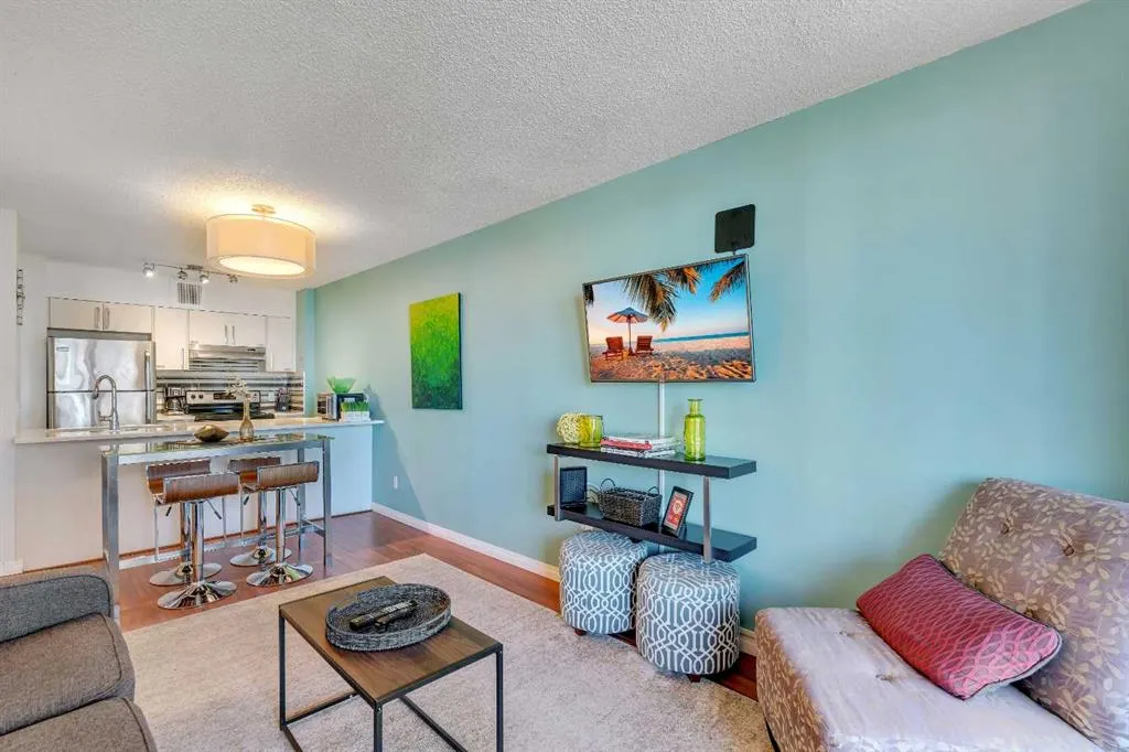 738 3 Avenue SW, #815