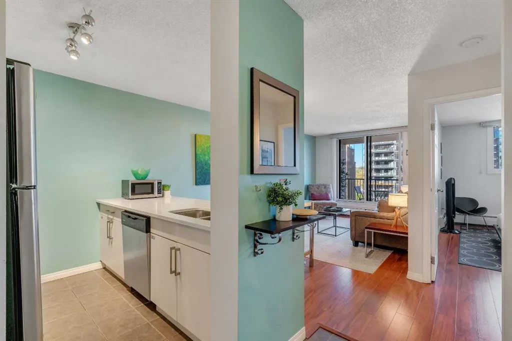 738 3 Avenue SW, #815