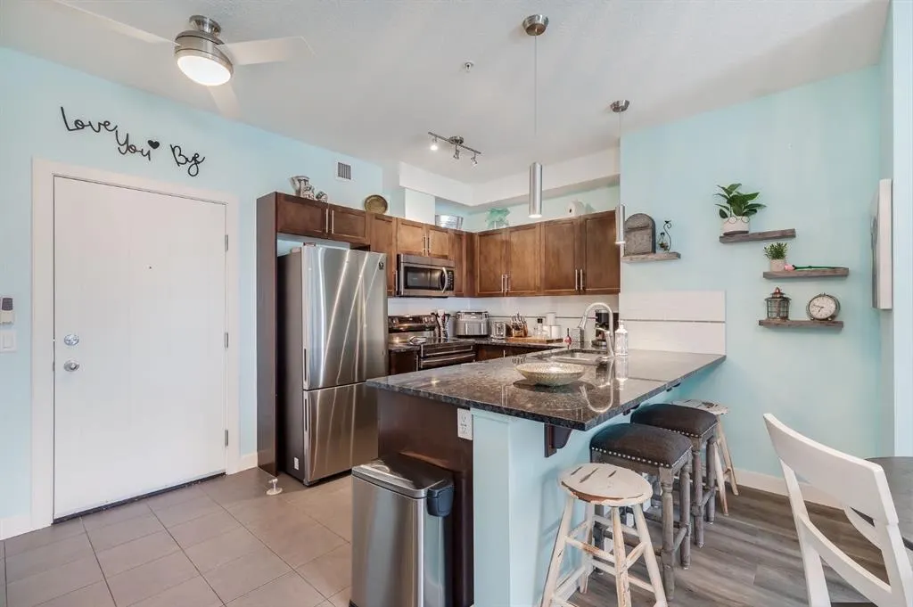 604 East Lake Boulevard NE, #2225
