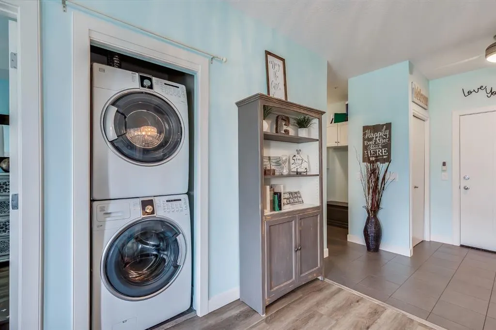 604 East Lake Boulevard NE, #2225