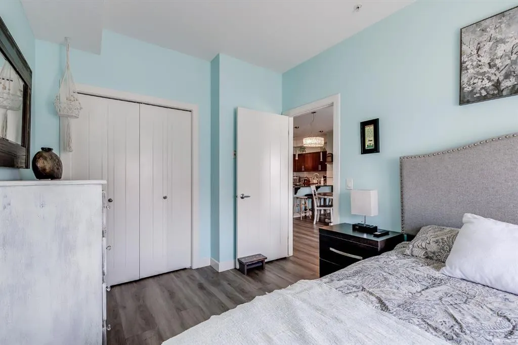 604 East Lake Boulevard NE, #2225