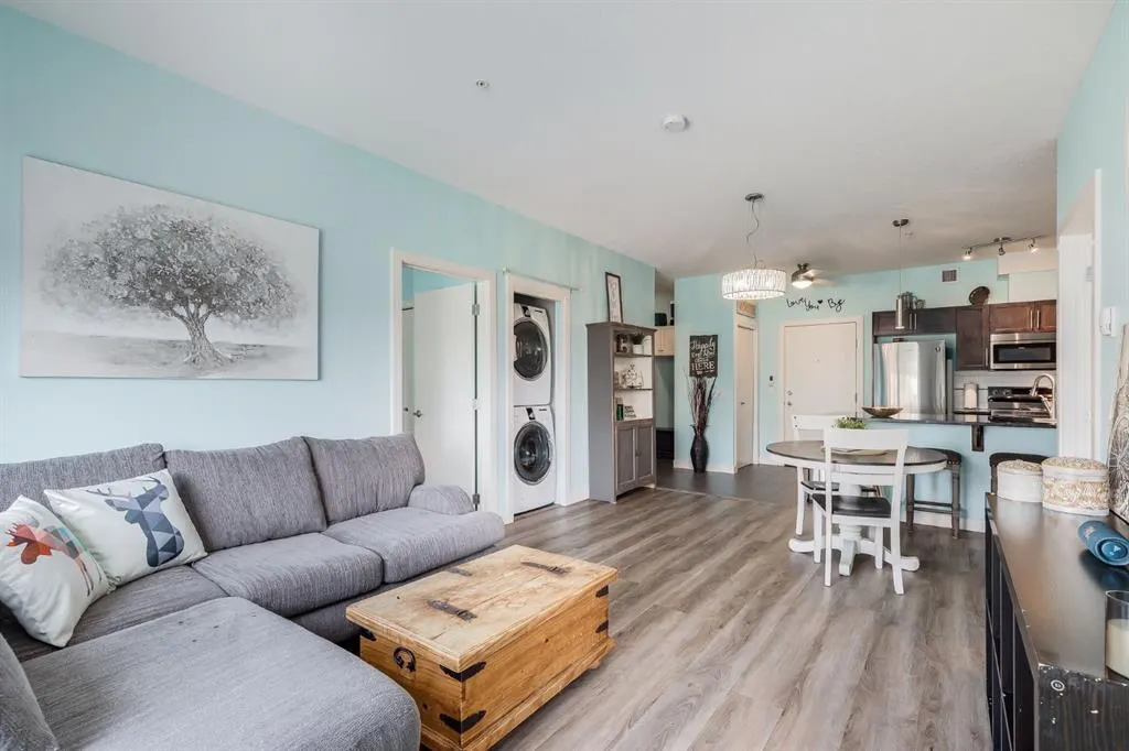 604 East Lake Boulevard NE, #2225
