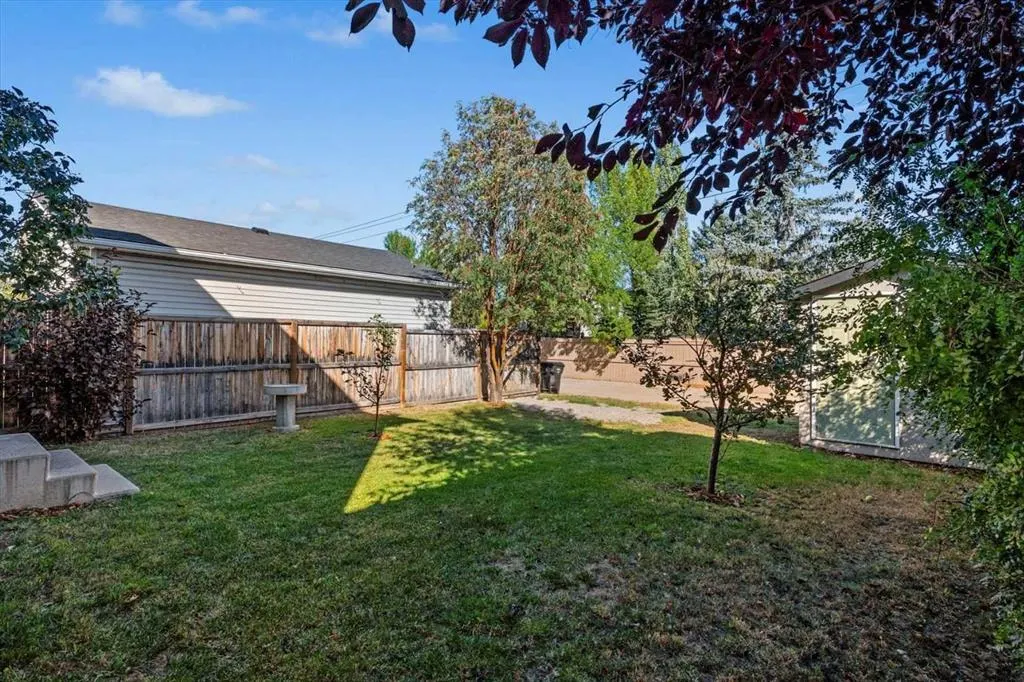 9718 Harvest Hills Link NE