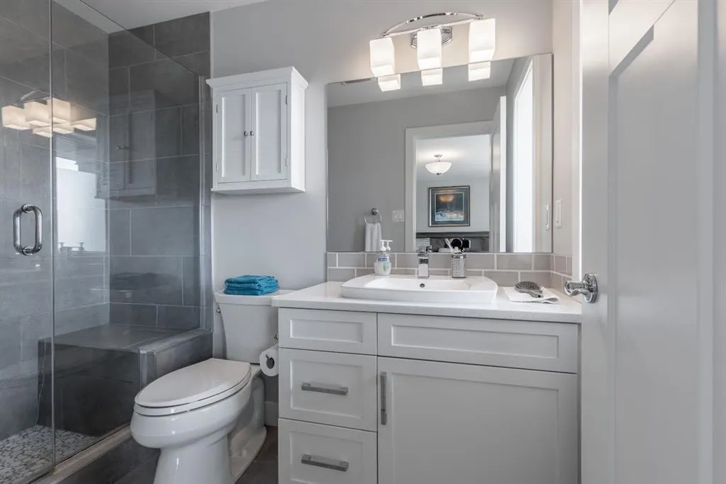875 Miners Boulevard W