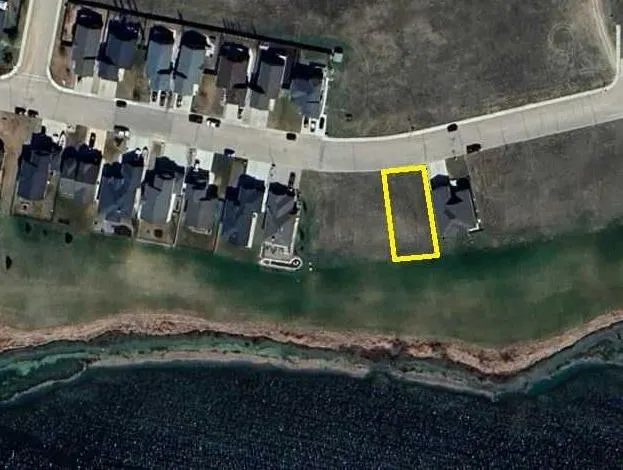 3612 Lakeshore Drive